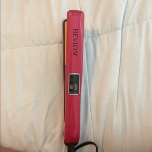 Revlon Hair Straightener